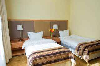 Гостиница Байкал Байкальск Стандартный двухместный номер с 1 кроватью или 2 отдельными кроватями-2